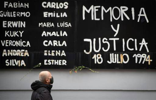 Argentina pide detener a ministro iraní por atentado contra comunidad judía en 1994