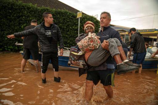Escenario de guerra: el sur de Brasil a contrarreloj para contener la tragedia climática