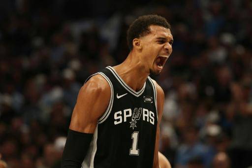 Wemby no afloja, Giannis se ausenta y los Thunder firman un récord en la NBA Wemby no afloja, Giannis se ausenta y los Thunder firman un récord en la NBA