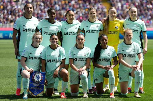 El Chelsea ve más cerca la final de Champions femenina