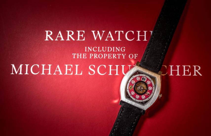 FABRICE COFFRINI / AFP | Reloj que perteneció a Michael Schumacher.