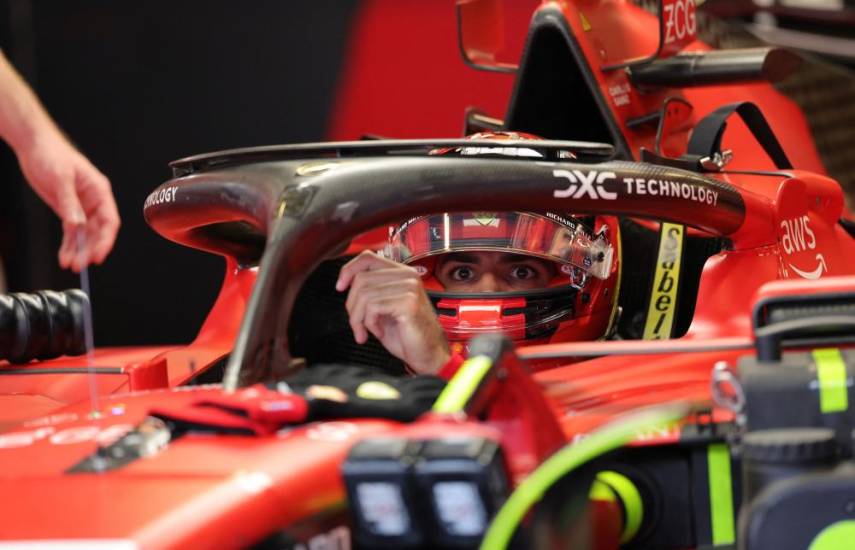 GIUSEPPE CACACE / AFP | El piloto Carlos Sainz Jr. en un monoplaza de Ferrari.