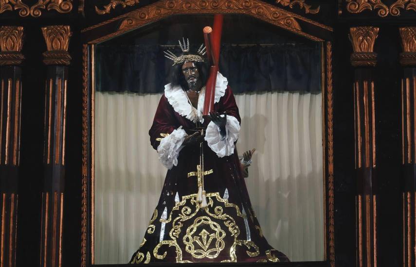 Fe, historia y devoción por el ‘Cristo Negro’ Fe, historia y devoción por el ‘Cristo Negro’