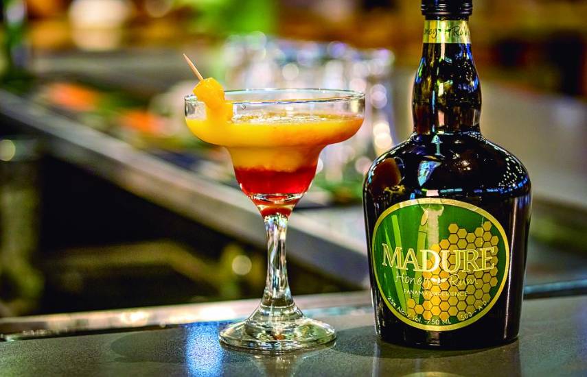 Licor panameño a base de miel de abeja Licor panameño a base de miel de abeja