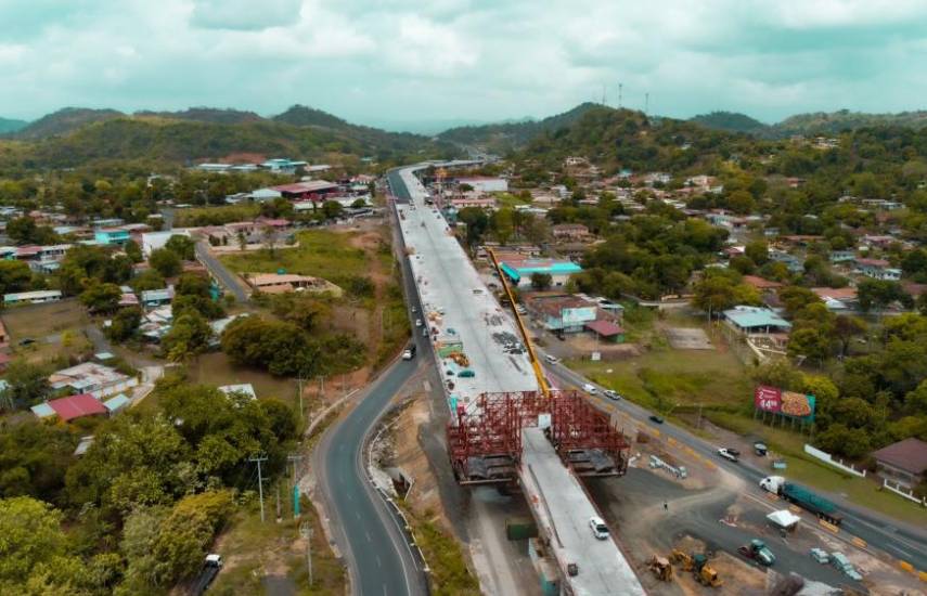 ML | Imagen panorámica del proyecto para la ampliación a seis Carriles - Corredor de Las Playas en la provincia de Panamá Oeste, una obra que se espera mejore el flujo vehicular y calidad de vida de los habitantes.