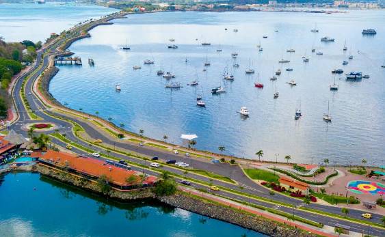 VISIT PANAMÁ | Vista de la Calzada de Amador.