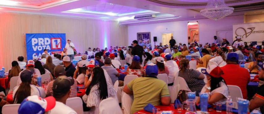 Carrizo propone instalar una fábrica de ‘chips’ (semiconductores) en Panamá Oeste