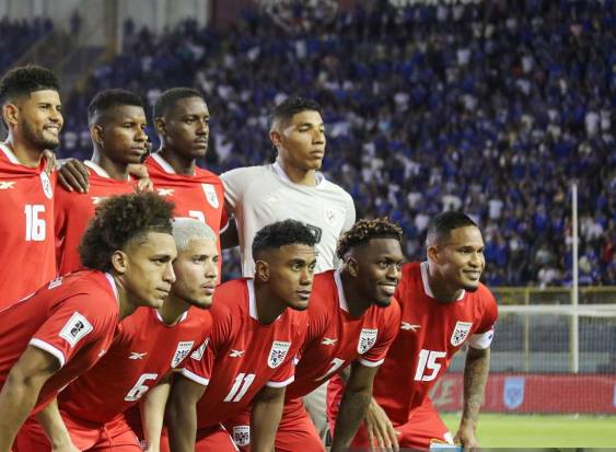 ML | Seleccionados de fútbol de Panamá previo a un encuentro de eliminatoria mundialista.