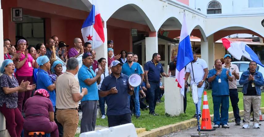 Patronato del Santo Tomás revisará demandas de los administrativos