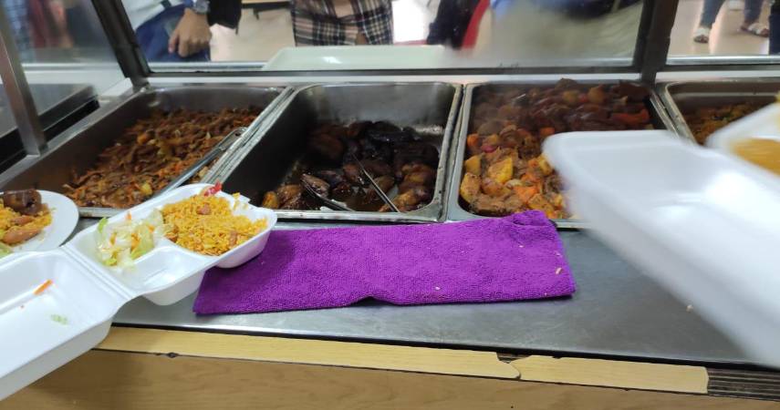 Cafeterías de la UP venden 23 mil menús diarios