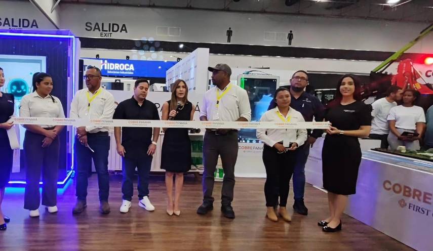 La empresa Cobre Panamá inauguró su stand en la Expo Máquina 2026