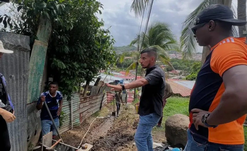 San Miguelito prepara más 30 aceras y paradas de bus