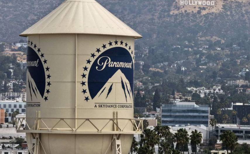 Paramount acuerda postergar su fusión con Warner Bros.