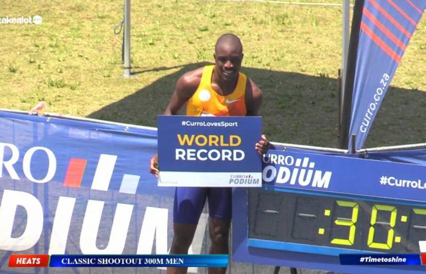 Mejor marca de la historia en los 300 m para Letsile Tebogo