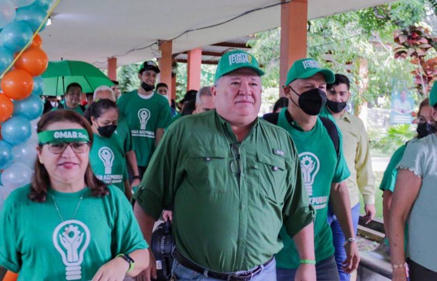 Omar Aizpurúa gana la rectoría de la UTP