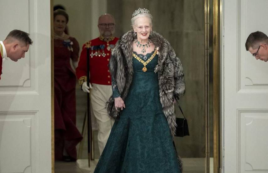 La reina de Dinamarca anuncia que abdicará al trono el 14 de enero