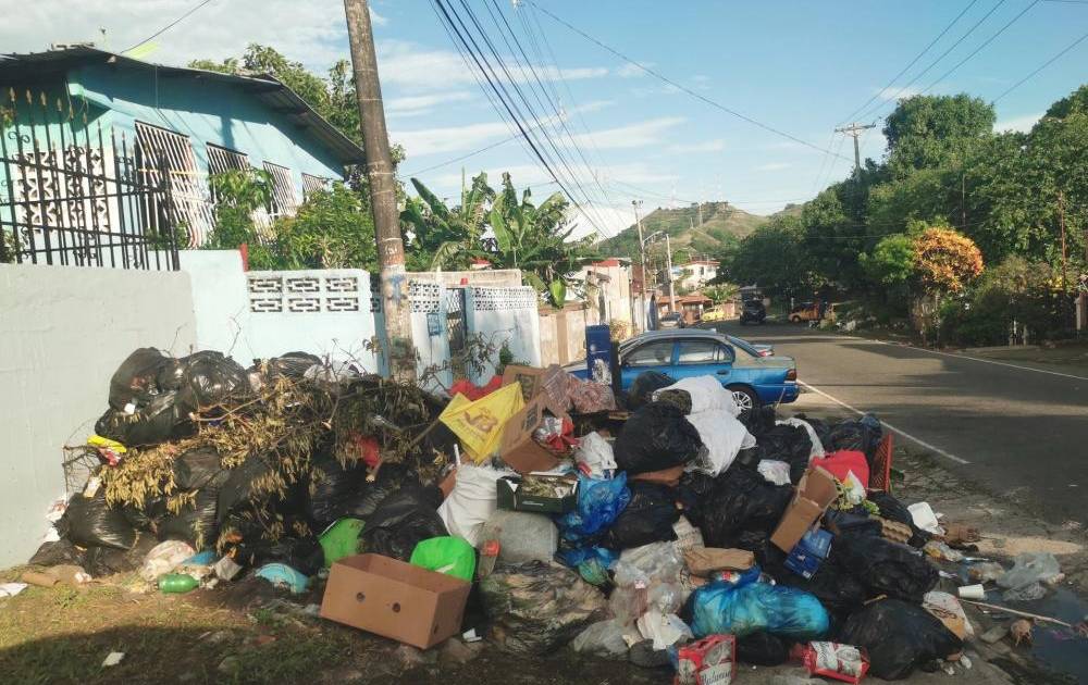 Revisalud reactiva la recolección de la basura en San Miguelito