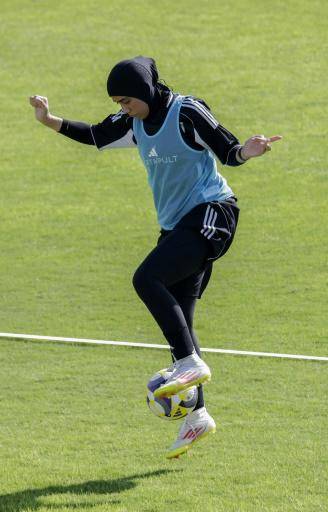 En Marruecos, futbolistas afganas hacen del exilio un terreno de resistencia