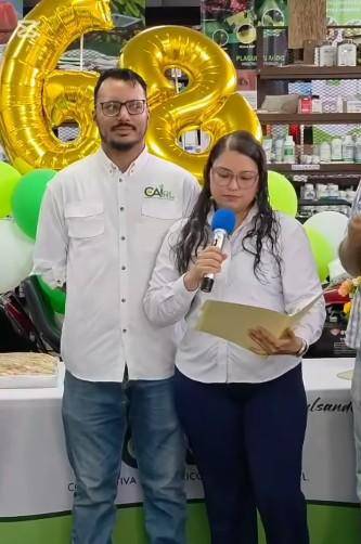 ML | Celebran el aniversario.