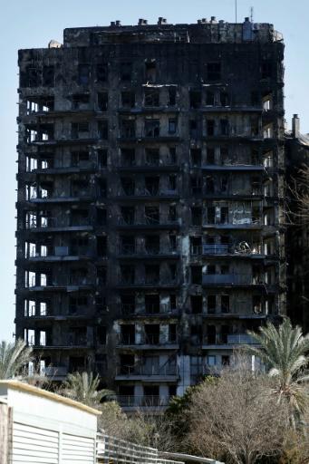 En minutos, nos habíamos quedado sin nada, lamentan los supervivientes de Valencia