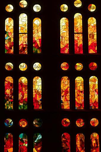 La Sagrada Familia de Barcelona alcanza la cima con su final todavía en el aire