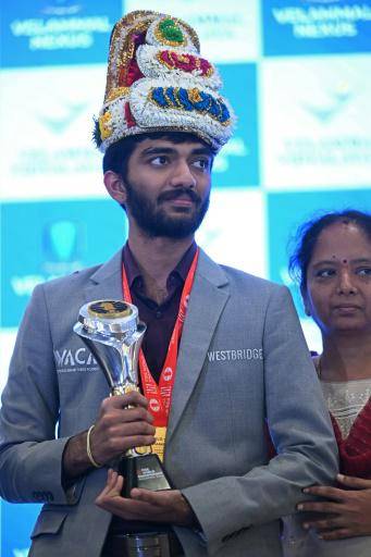 India recibe como héroe a Gukesh, nuevo campeón del mundo de ajedrez