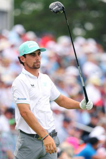 Sam Burns toma liderato y Rahm y Niemann se estrellan en feroz Abierto de EEUU