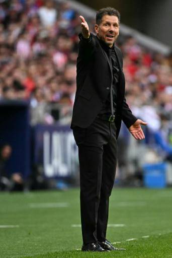 Simeone insiste en que la decisión sobre Álvarez ya está tomada