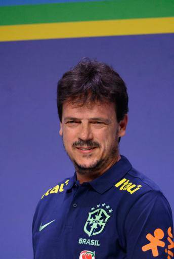 Diniz apunta a reproducir su estilo de juego en la 'Seleção'