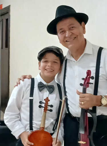 Colaquito Cortez fortalece su legado con música y labor social