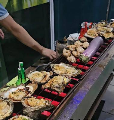 “Siuye”: la comida china nocturna en auge