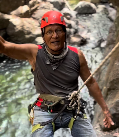 Agua Viva fomenta el rápel y turismo extremo en Caldera