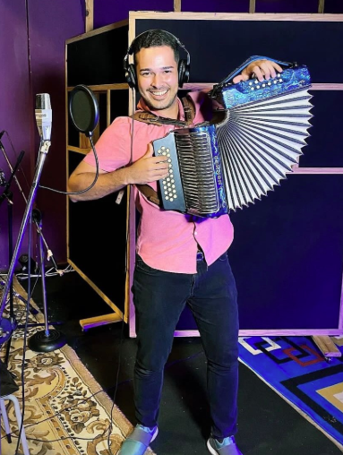 Andrés Díaz: “El inquieto del acordeón”