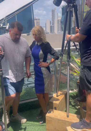 la voz constante en el cine y la música