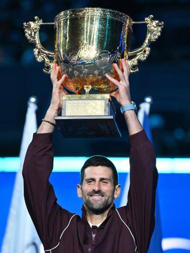 A sus 39 años, Djokovic conquista en Pekín el 102º título de su carrera