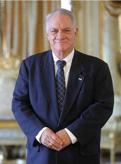 Los diez ministros que se mantienen desde el día uno