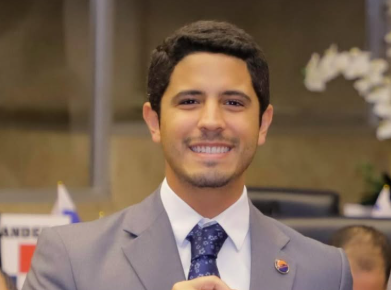 Aumentan los roces entre los diputados de Moca y Vamos