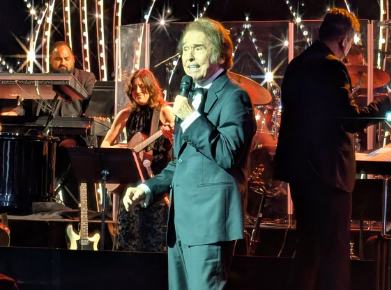 Raphael vive su gran noche homenajeado por los Latin Grammys