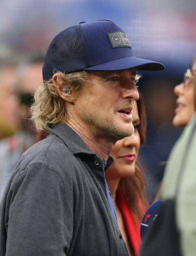 Astros en el campo, estrellas en las gradas: el Mundial saluda a Hollywood