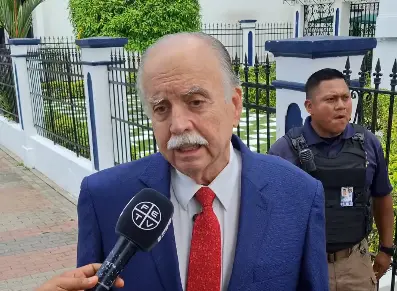 Abogado “Willy” Cochez presenta denuncia contra el Contralor