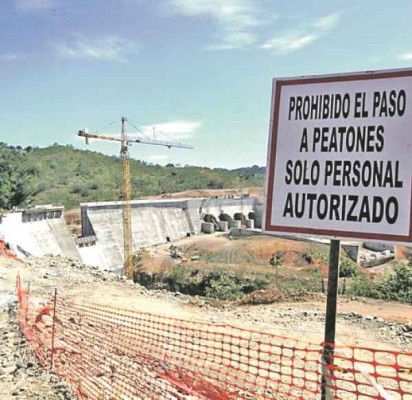 Hidroeléctricas enfrentan oposición a nivel nacional