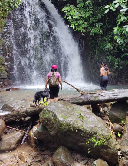 Las Filipinas, el salto que revela la grandeza natural del área de Sorá