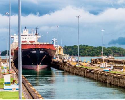 Mulino destaca rol estratégico de Panamá en Foro Económico