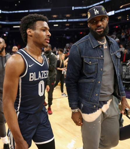 LeBron James, el niño pobre que se convirtió en Rey
