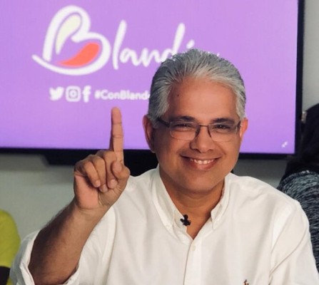Blandón denuncia conspiración interna en el Panameñismo
