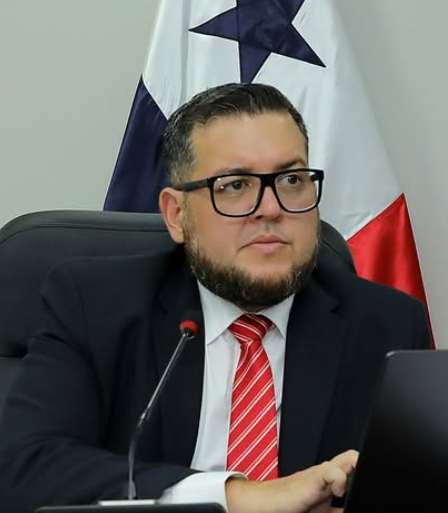 Bancadas: La reforma al reglamento es prioridad