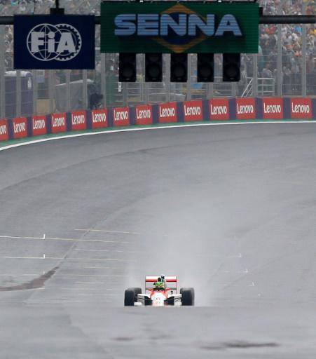 A pesar de la lluvia, el GP de Brasil rinde homenaje a Ayrton Senna