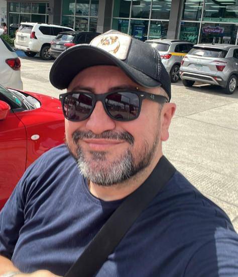 Cocos personalizados, un negocio de recuerdos memorables y refrescantes