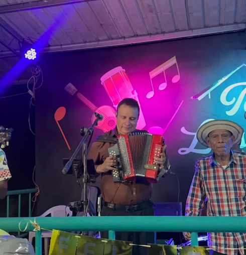 Edwin Martínez apuesta por mantener la cumbia