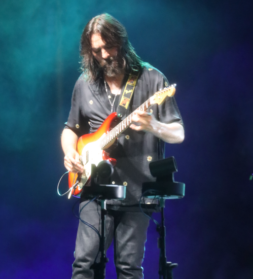 Rock, nostalgia y clásicos de la banda mexicana Caifanes se apoderaron de Atlapa